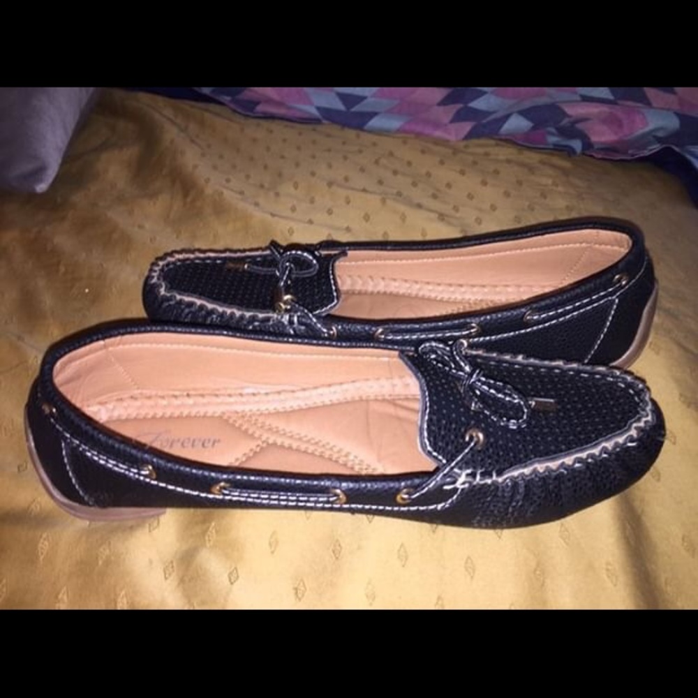 Dress shoes
